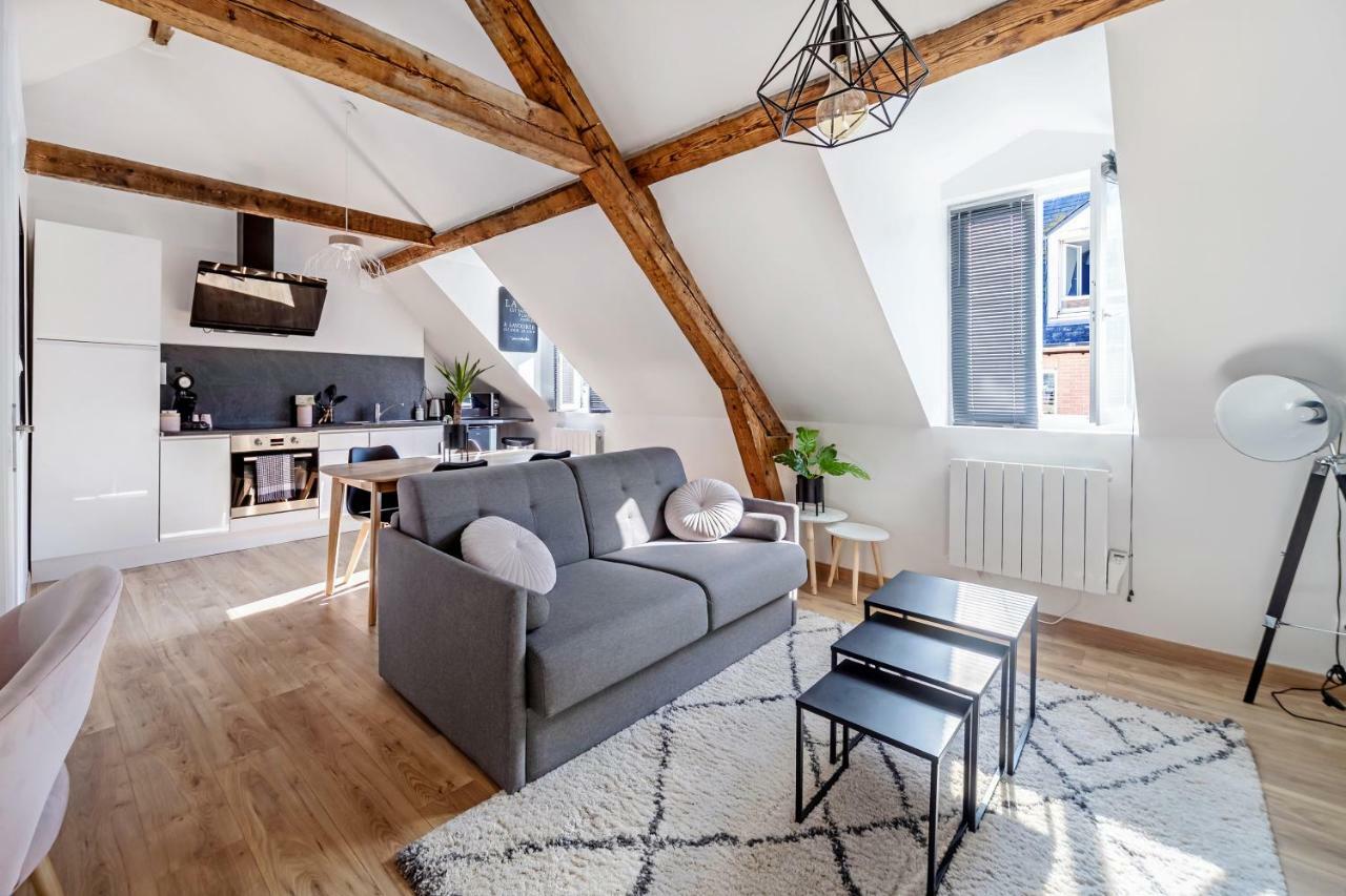 Appartement Cosy*** Centre Historique Dieppe - Rue Pietonne A 200M De La Plage Bagian luar foto